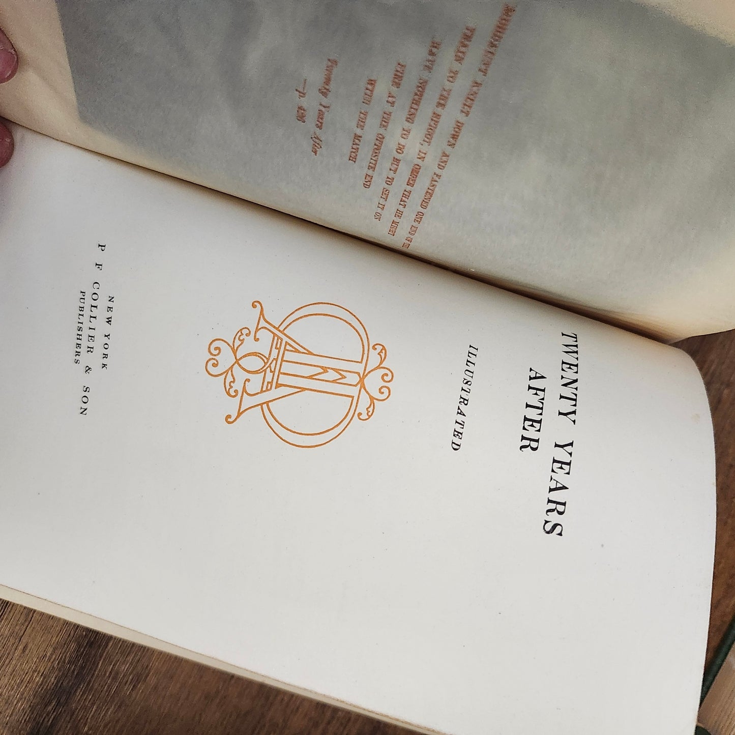 Alexandre Dumas Set