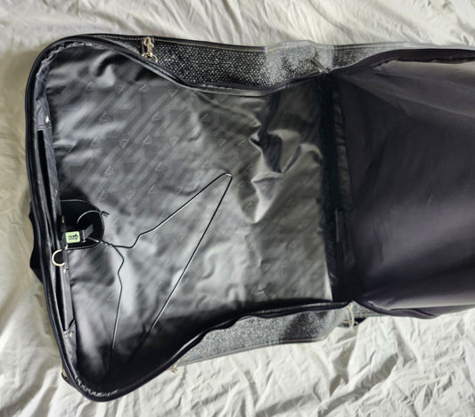 VINTAGE Jordache Leather & Tweed Travel Luggage set