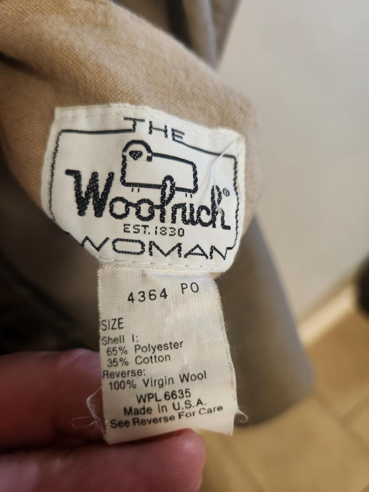WOOLRICH TRENCH CAPE